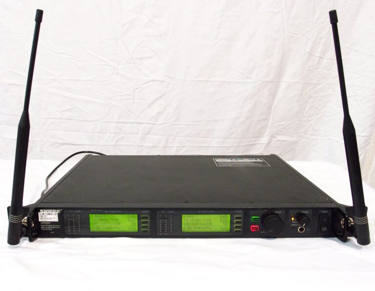 Shure UR4D+ wireless receiver UHF-R