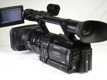 Used Sony HVR-Z1E HD Camera with acessories