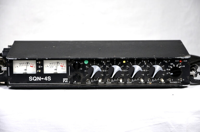 SQN-4S Series IVe Microphone Mixer