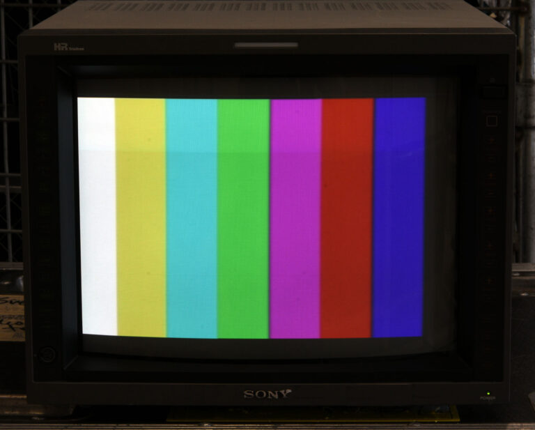Sony PVM-14L4 14 inch RGB Broadcast Monitor