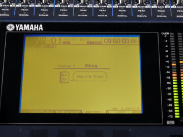 Yamaha DM1000VCM with meter bridge