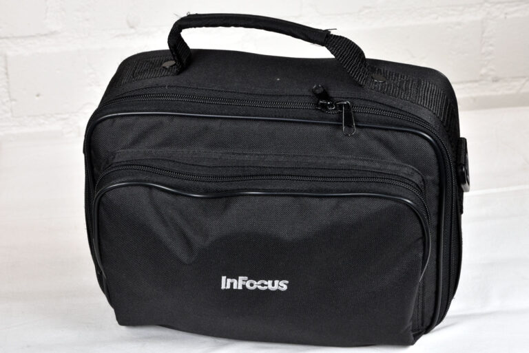 InFocus IN1102 Portable Projector