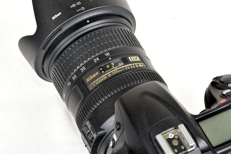 Nikon D300 DSLR Camera with 18-200mm AF-S