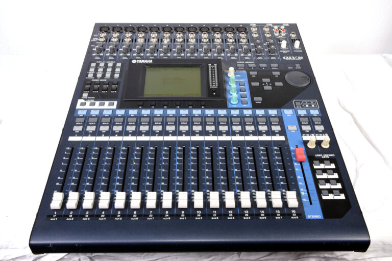 Yamaha 01V96v2 Digital Mixer