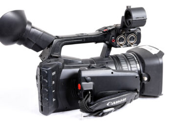 Canon XF205 Camera Kit