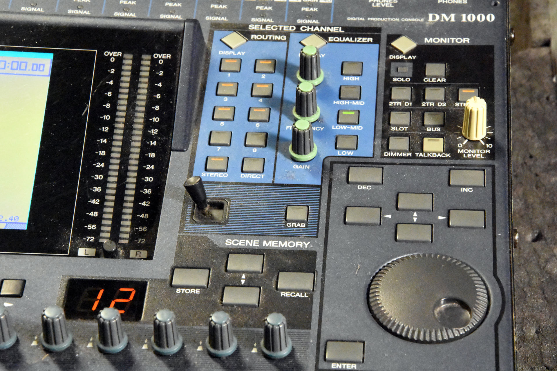 Yamaha DM1000 – Gearwise – AV & Stage Equipment