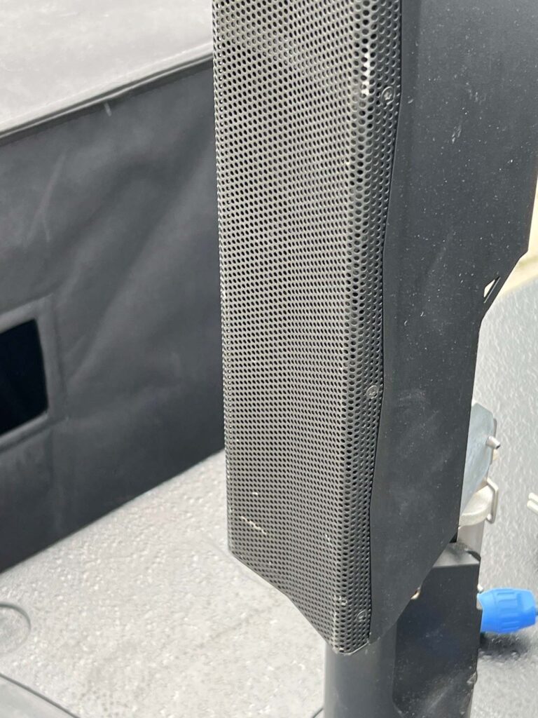 K-array Pinnacle KR-402 Turn key system - Image 3