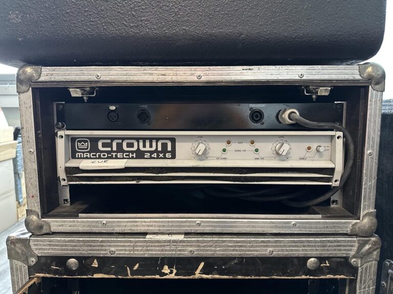 AIS x Crown package - Image 5