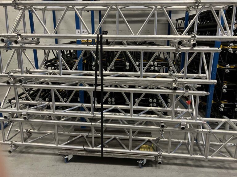 Prolyte ST LED Wall Stand - Image 7