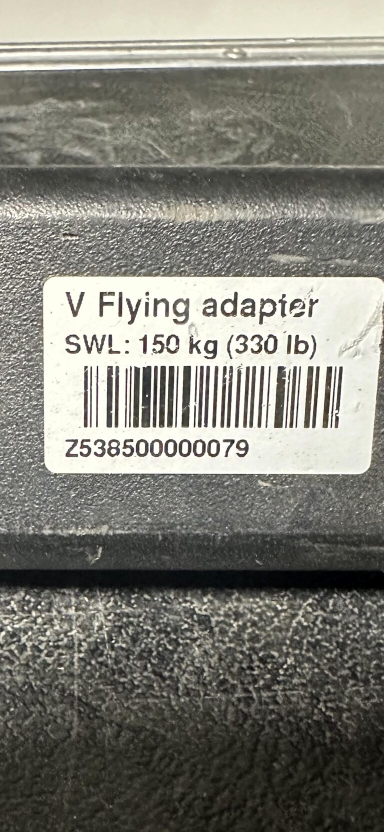 d&b Z5385 V Flying adapter - Image 2
