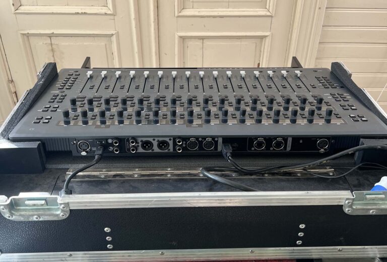Avid S3L-X system - Image 4