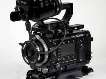 Sony F55 w/ viewfinder and 1520 hours